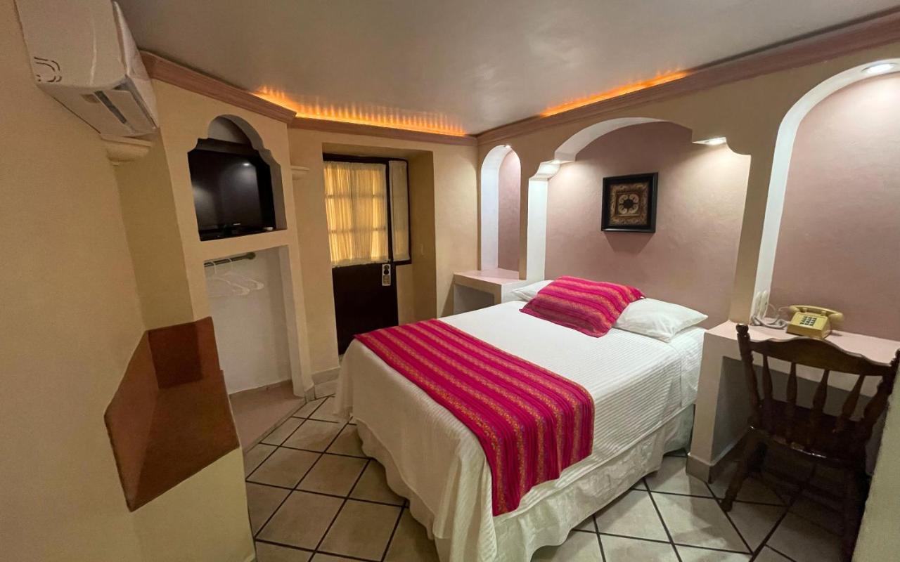 Hotel Real Catedral Tula de Allende Eksteriør billede